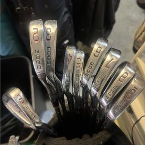Hogan Edge Irons 9 Pc Set In RH
2 up to E wedge